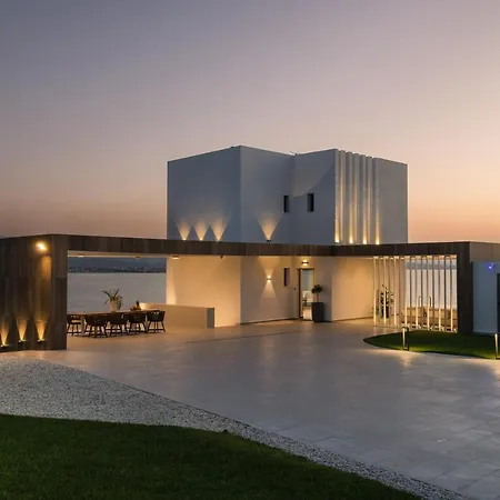 Nefelia Luxury Private Villa Kounoupidhiana