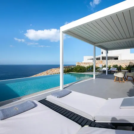Nefelia Luxury Private *
